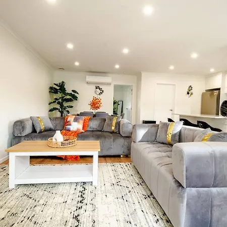 City Centre Style Apt 4 Hamilton Exterior photo