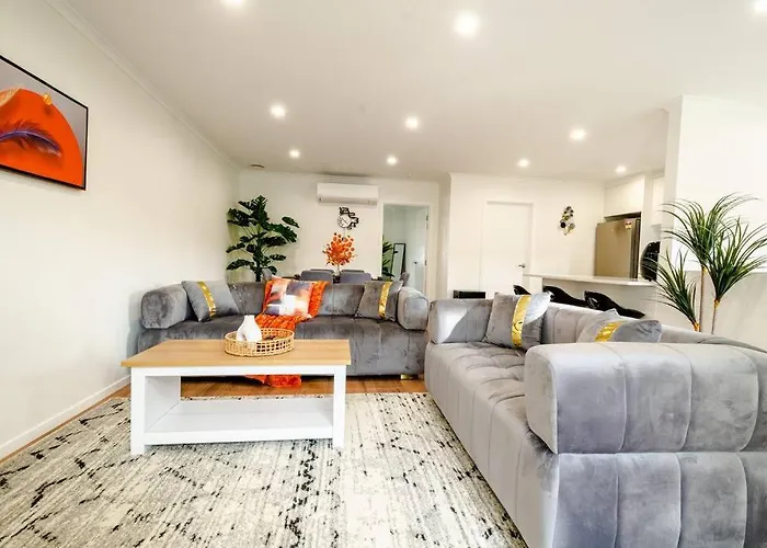 City Centre Style Apt 4